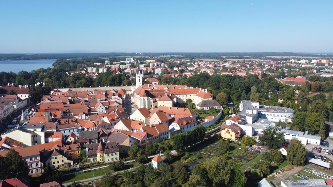 Apartments Radka Třeboň Екстериор снимка