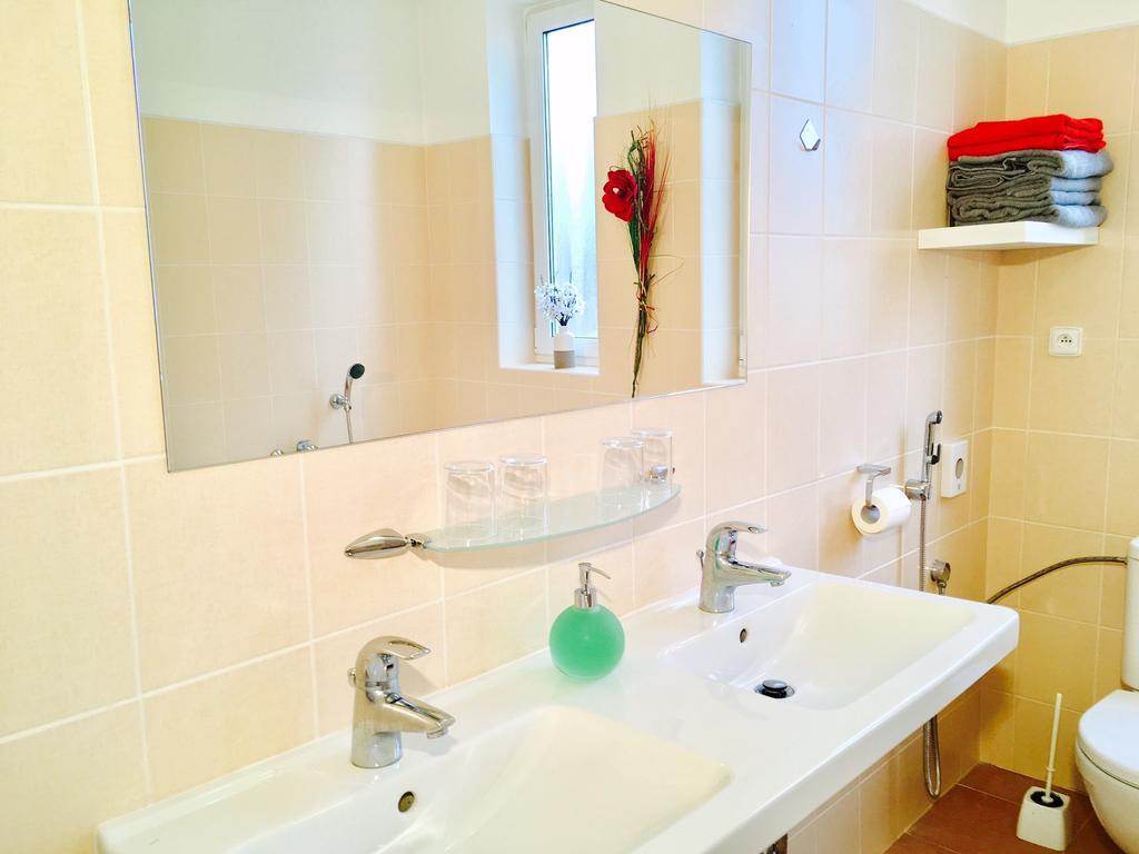Apartments Radka Třeboň Екстериор снимка